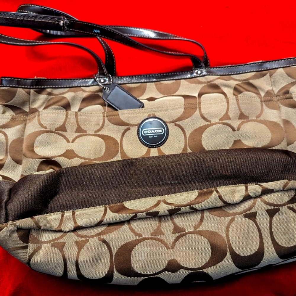 Coach Lurex Signature C X-Large Brown Canvas Diaper Tote / Bag Travel